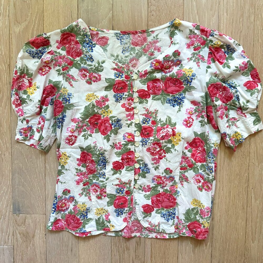 Vintage Puff Sleeve Flower Top